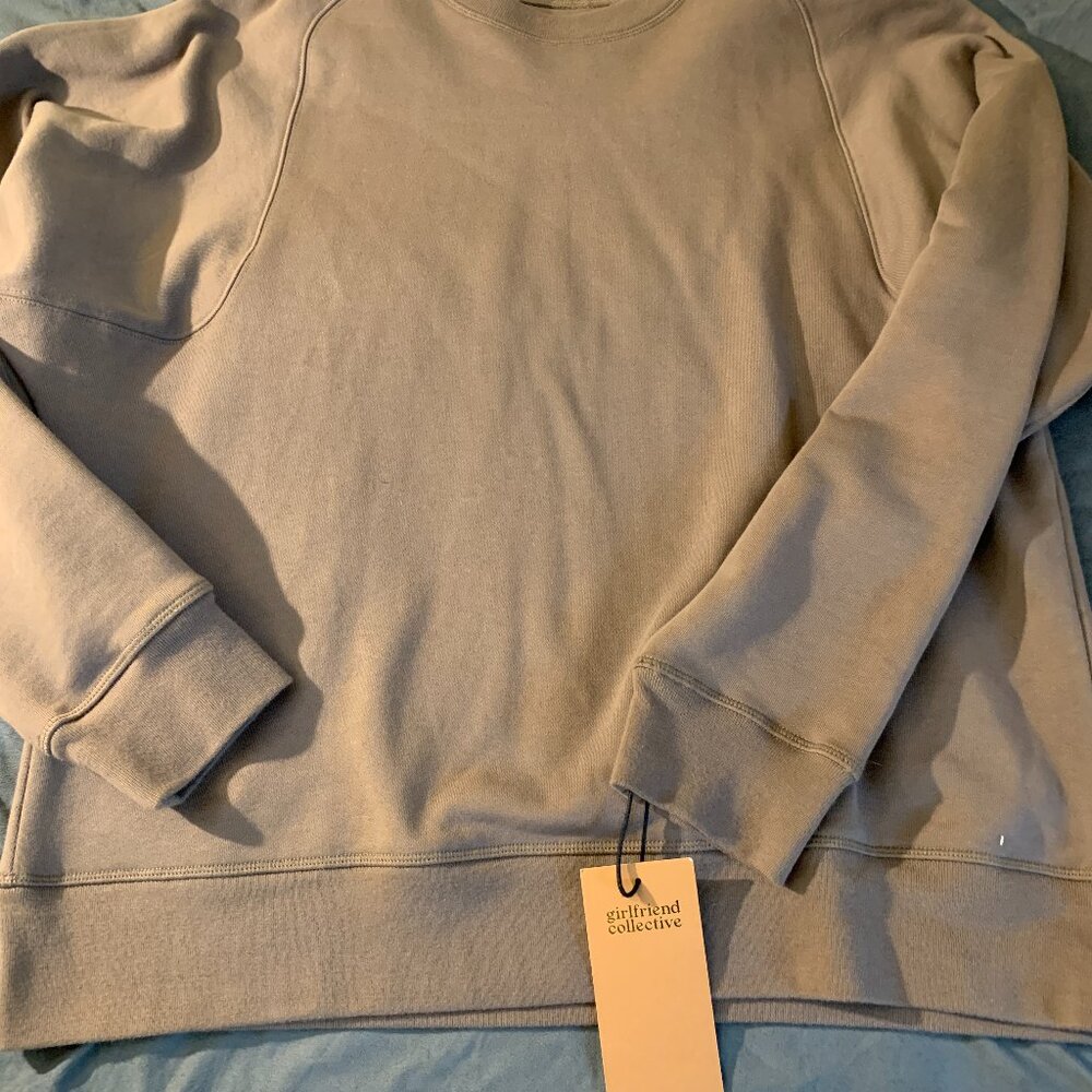 NWT Girlfriend Collective Oversized Sweatshirt Women's Medium Crew Neck